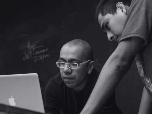 The story behind the project - 黑白体育